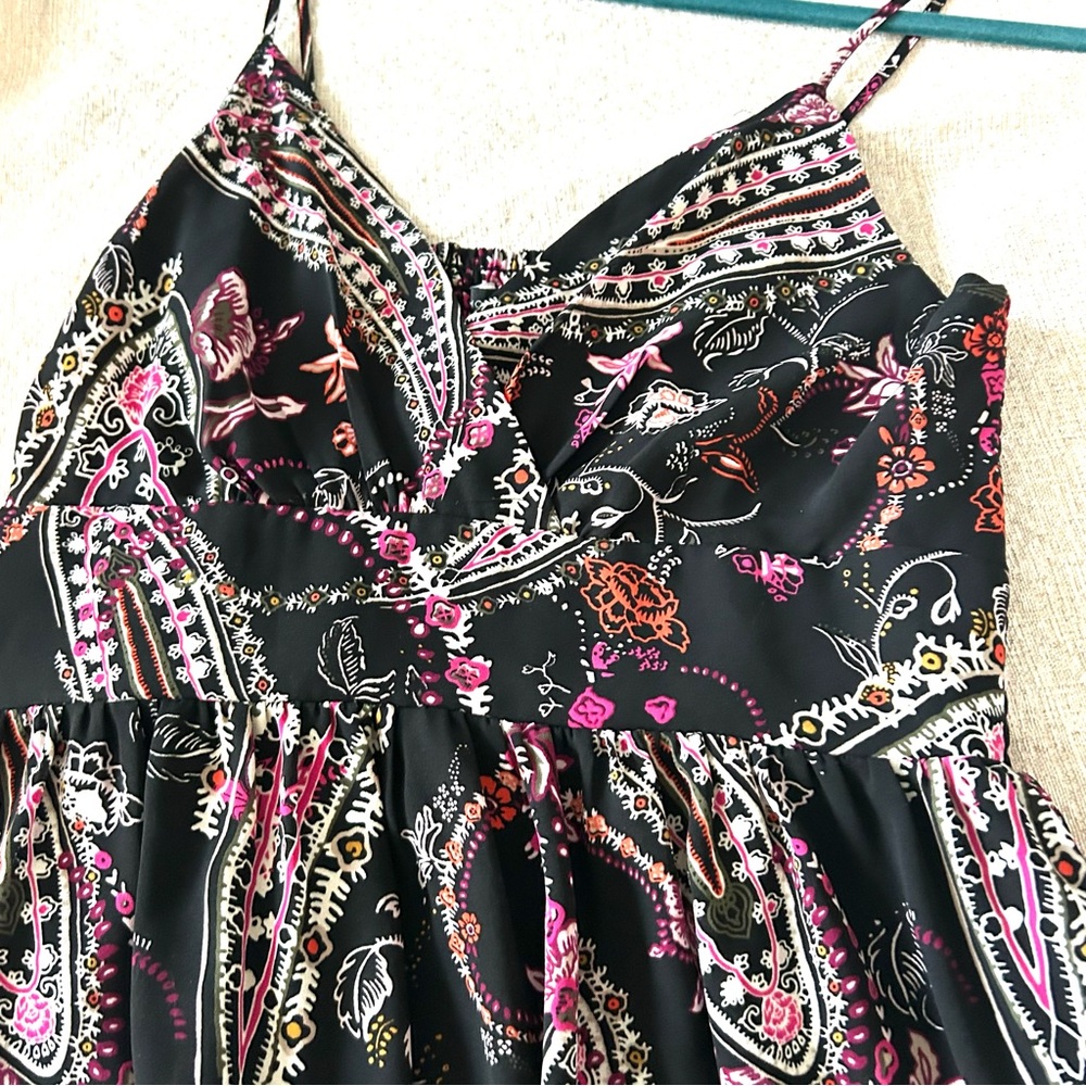WHBM Tiered Maxi Dress Sleeveless Black Roses & Vines V-Neck Spaghetti Straps S - Picture 10 of 14